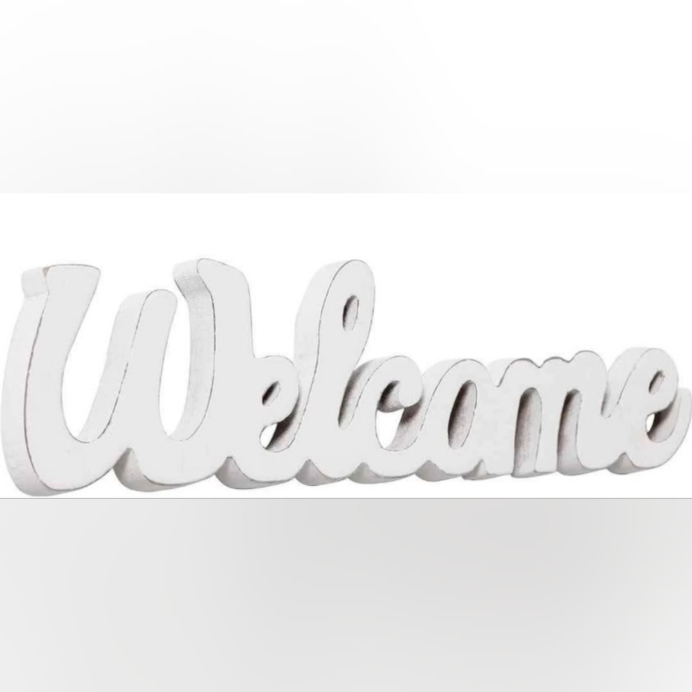 White Welcome Wall Decor Sign